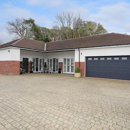 Oakwood Stables Villa Conwy Kültér fotó